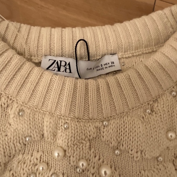 Zara pearl embellished sweater NWOT - Picture 4 of 6